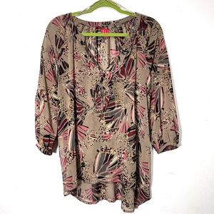 Elle Flowing Sheer High-Low Blouse  M